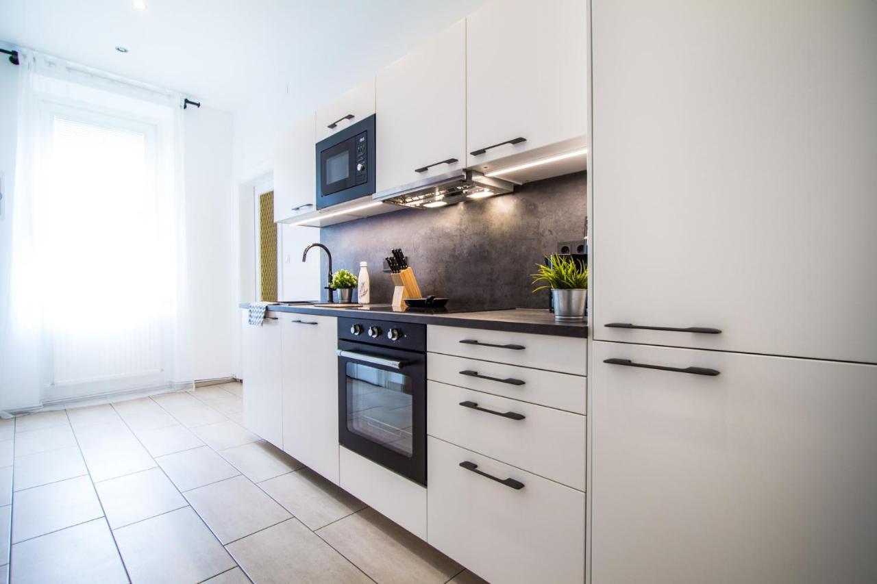 Apartment Enenkelstrasse Вена Экстерьер фото